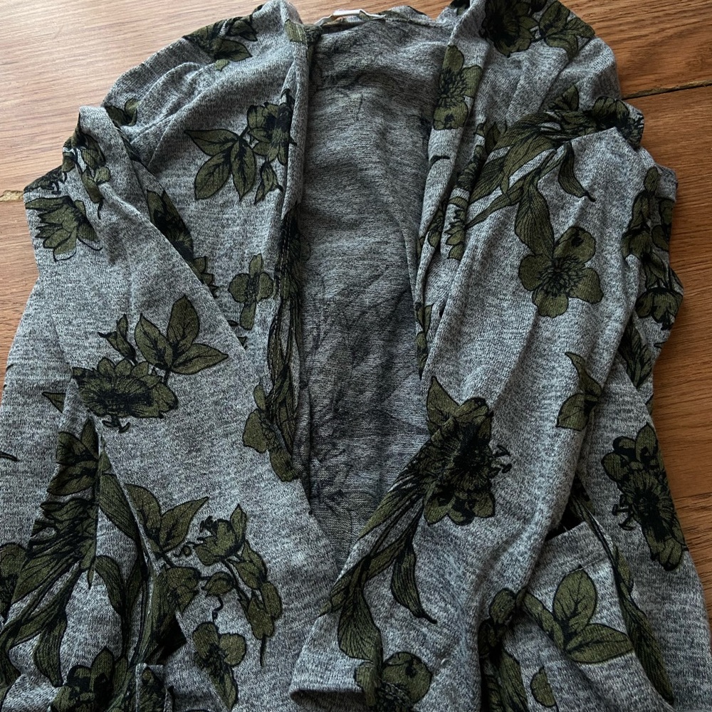 Lularoe cardigan